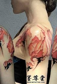 Плече чорнило квітка татуювання візерунок