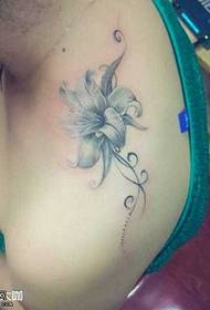 Lily tetoválás minta