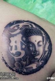 Modello di tatuaggio classico Buddha spalla