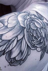 Zepòl pike gwo modèl tatoo floral