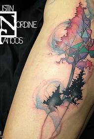 Modello di tatuaggio albero dell'acquerello spalla