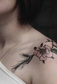 Flickor axel mode vacker blomma tatuering tatuering