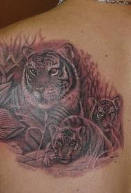Vyrų nugaros „Tiger“ šeimos tatuiruočių modelis