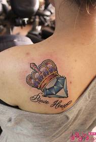 Diamond Crown-persoonlikheid-skouer-tatoo-prent