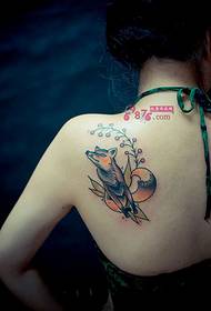 Ghualainn áilleacht sexy pictiúr tattoo sionnach