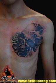 Mfano wa tattoo ya fuvu iliyopendekezwa