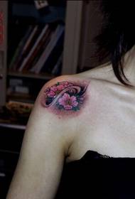 Όμορφη ώμους κλασική όμορφη floral τατουάζ εικόνες μοτίβο