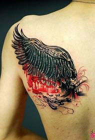 Terug schouder laten vallen bloed vleugels Europese en Amerikaanse tattoo-foto's