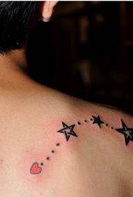 Schéint a schéint Star Tattoo Bild op d'Schëller