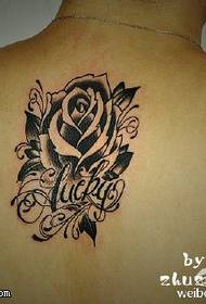 Класична шема за тетоважа со розова роза