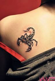 Váll totem skorpió tetoválás mintás kép