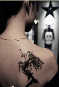 Osobnosť ženy rameno módne krásne morská panna tetovanie obrázok