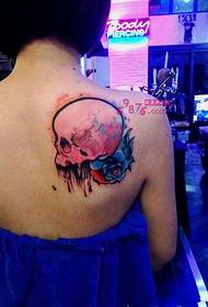 Alternativa rosa axel tatueringsbilder