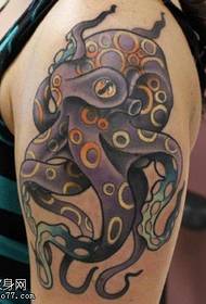 Ang pattern ng tattoo ng octopus na tattoo