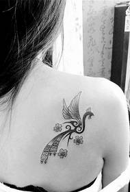 A shoulder totem phoenix tattoo pattern picture