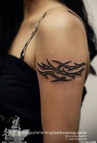 Semplice modello di tatuaggio alla vaniglia rinfrescante