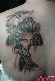日本艺妓美女肩部纹身图片
