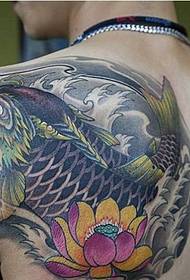 Viro lotuso kalmar dorso ŝultro dominema tatuaje bildo