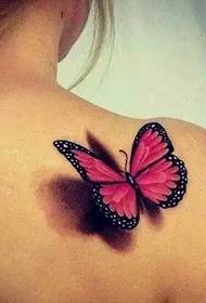 Delikat fjärils tatuering