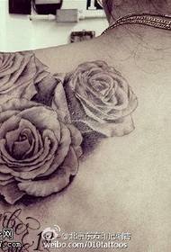 Fekete szürke szilárd természetes rózsa tetoválás minta