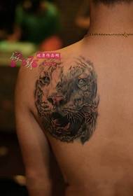 Heavy Faarf Tënt Tiger Head Tattoo Bild