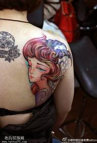 Acquerello della spalla che dipinge modello astratto del tatuaggio della bambina