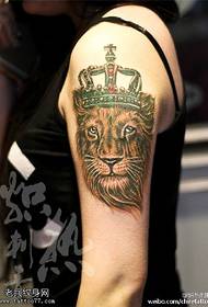 Maestoso Lion King Tattoo Pattern
