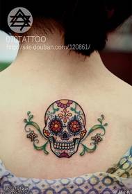 Modello di tatuaggio piccolo teschio fresco dell'acquerello spalla