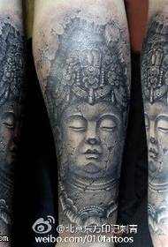 Roundgba ụdị aja gbara agba ojii Buddha tattoo