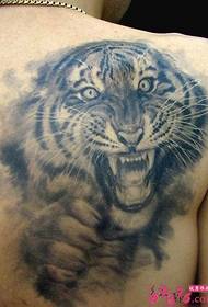 Обратно рамо творчески китайски мастило картини тигър татуировка снимки