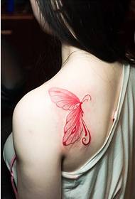 美女后肩背梦幻般的水墨蝴蝶纹身图案图片