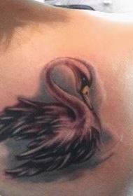 Ilana tatuu t’ọṣọ Swan: Agbọn ejika Little Swan Tattoo Àpẹẹrẹ