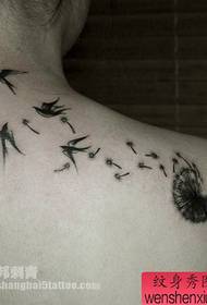 Musikana anoda pfudzi dandelion kumedza tattoo maitiro