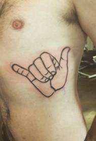 татуировка боковая талия мужской мальчик боковая талия на черном жесте татуировка картинка