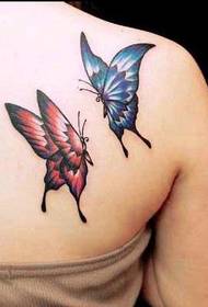 Galeria Tatuaj 520: Imagine cu model de tatuaj cu fluturi în umăr