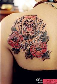 Gipakita ang tattoo, girekomenda ang usa ka tattoo sa rosas nga rosas