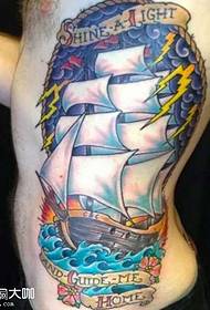 талия лодка татуировки