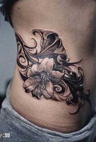motivo tatuaggio giglio vita