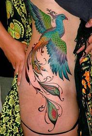 Beau tatouage Phoenix