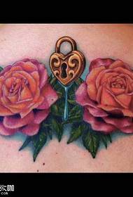 modello di tatuaggio chiave rosa in vita