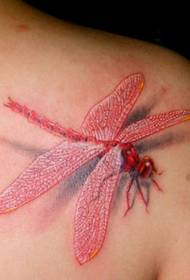 Modello del tatuaggio: modello del tatuaggio della libellula di colore della spalla