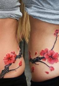 padrão de tatuagem de ameixa estilo chinês linda cintura