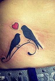 Modellu di tatuatu di uccello in cintura