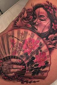 cintura lateral patrón tradicional de tatuaxe de flor de cereixa en fan de xeisha