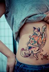 tatuazh i artit abstrakt me bel