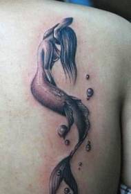 ታዋቂ የውበት የትከሻ mermaid ንቅሳት ንድፍ