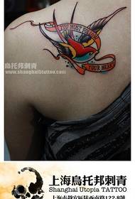 Girls' popular shoulder-small swallow tattoo designs