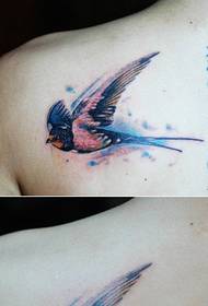 Dječaci ramena popularan pop mali uzorak lastavice tetovaža