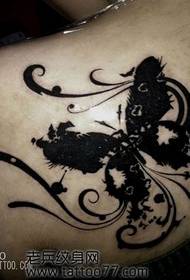 Belle spalle bellissimo modello di tatuaggio farfalla totem di moda