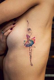 modello di tatuaggio lettera ragazza danza colore vita laterale della ragazza